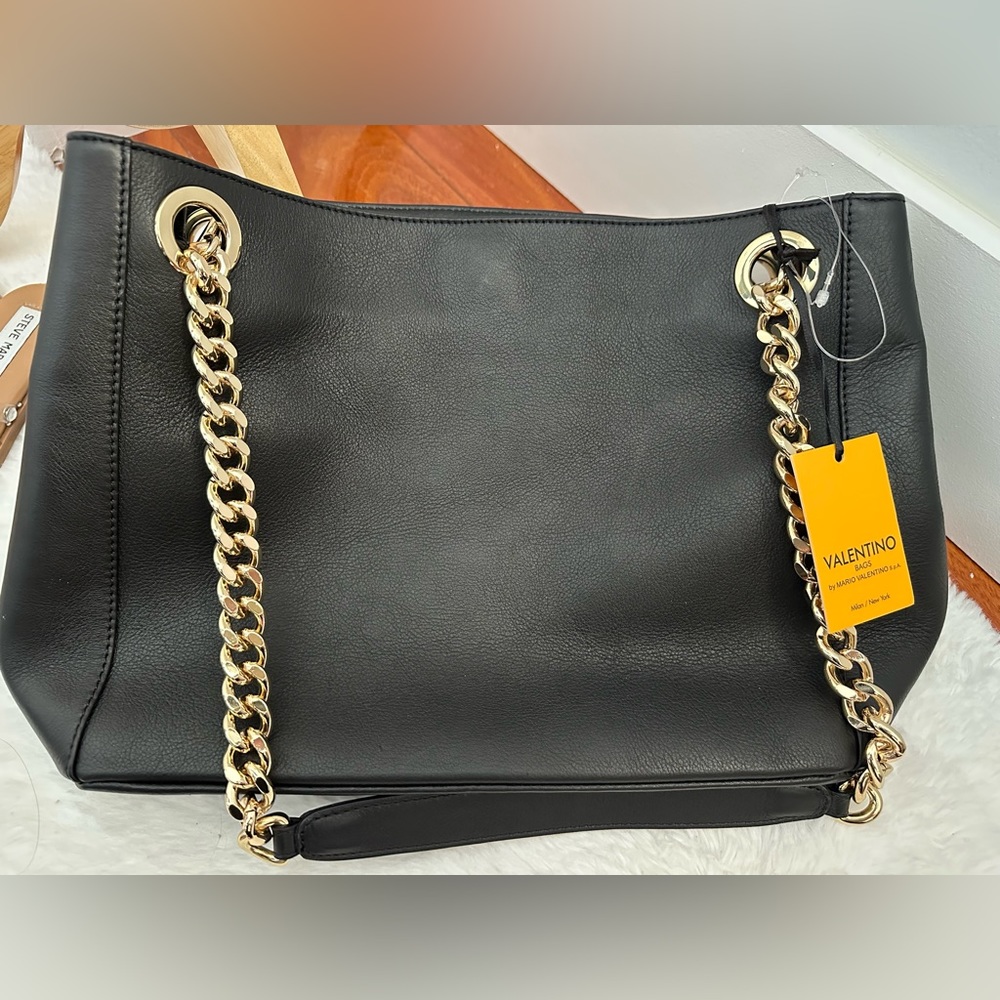 🖤NWT VALENTINO Luisa Magnus Signature LEATHER BLACK PURSE w GOLD CHAIN🖤 - Picture 6 of 16